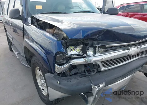 2001 Chevrolet Suburban 1500 Ls z USA, uszkodzony, nr VIN 3GNEC16T21G126434